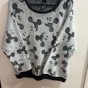 Disney Women's Gray/Black‎ Mickey Mouse Fleece Pullover Sweater Size XL